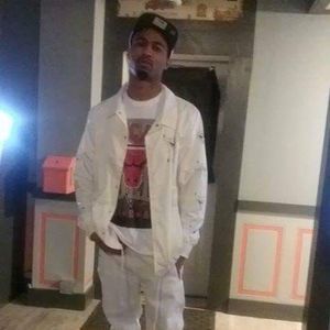 Meet your Posher, Deandre