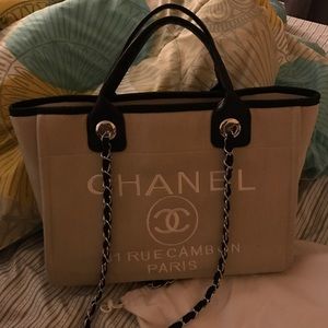 Canvas tote