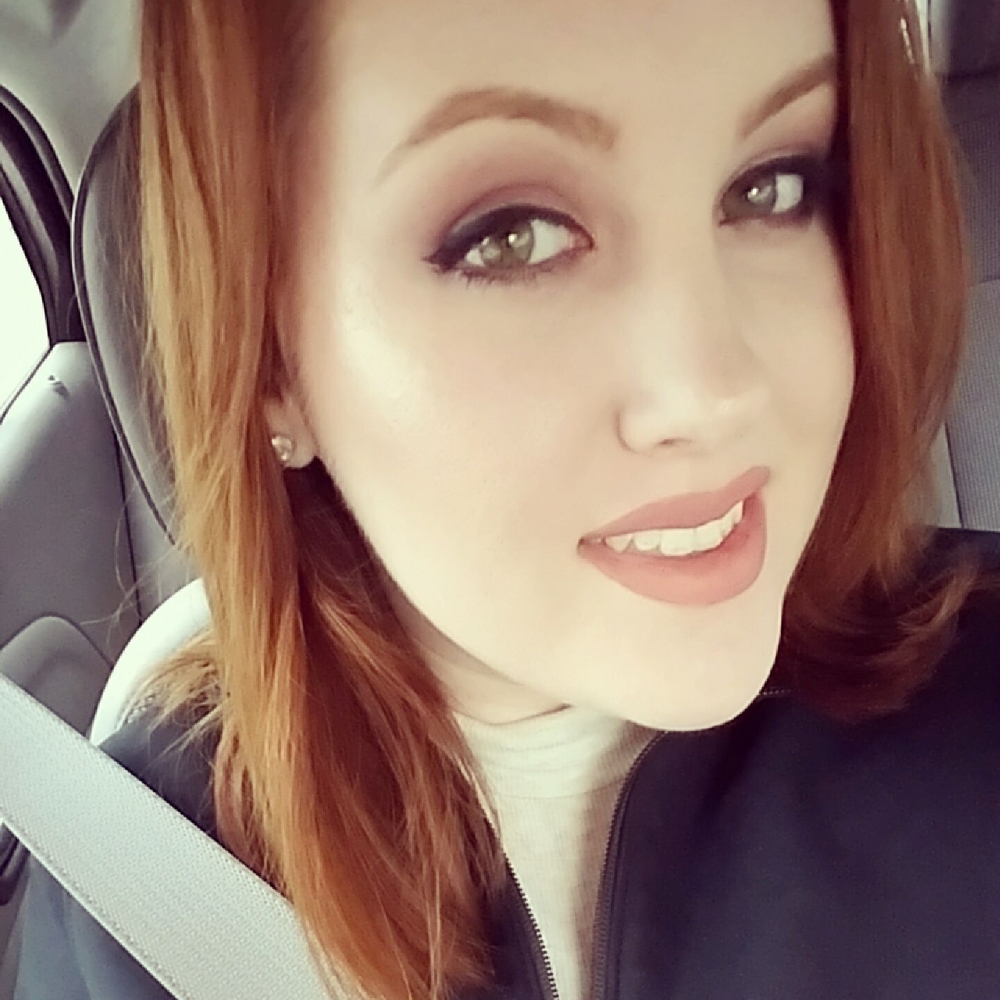 Meet your Posher, Halley