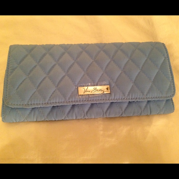 Vera Bradley Handbags - NWOT Vera Bradley Trifold Wallet Sky Blue