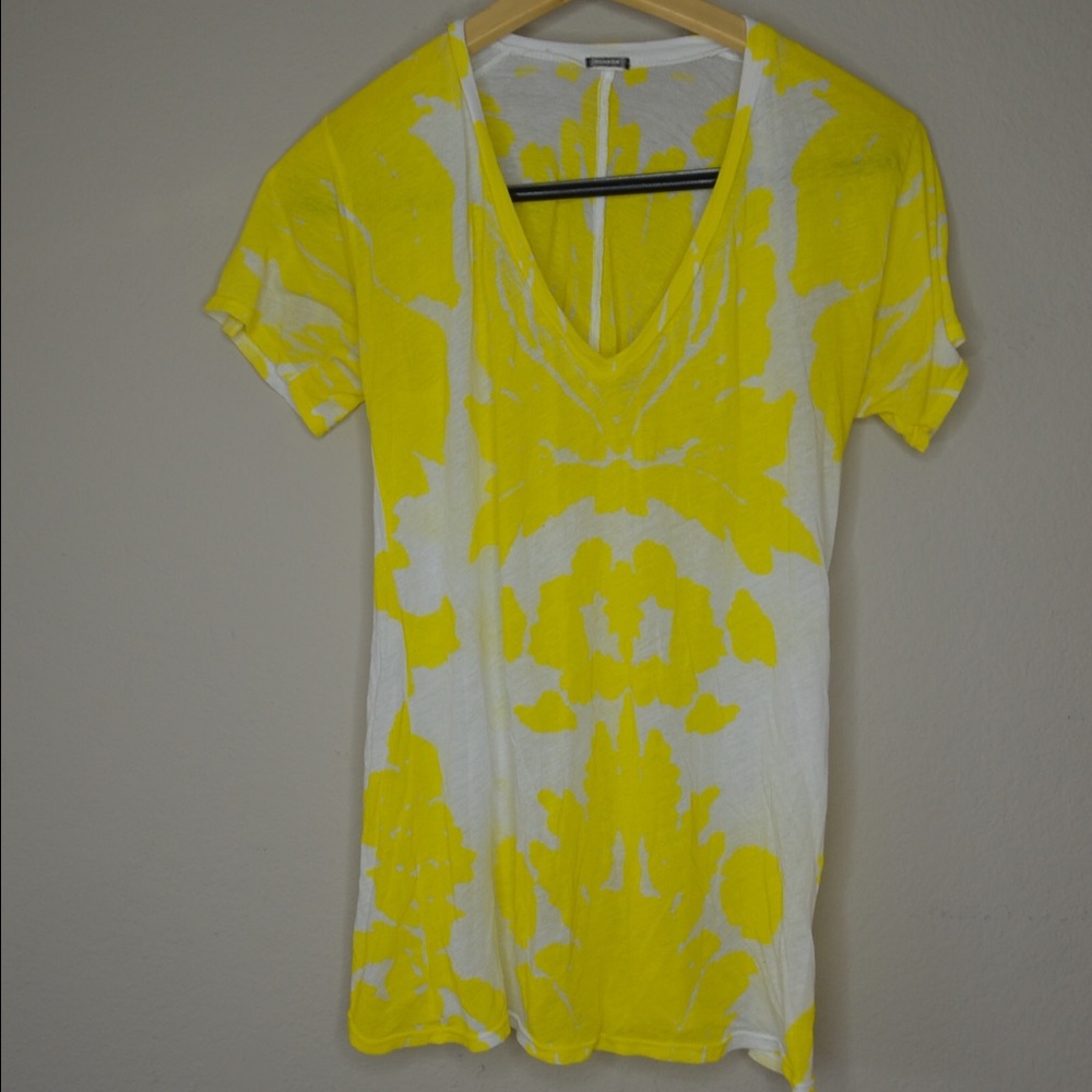 Monrow Printed Deep V Neck