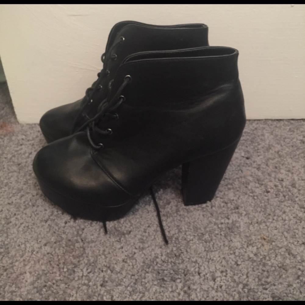 Black chunky heel booties