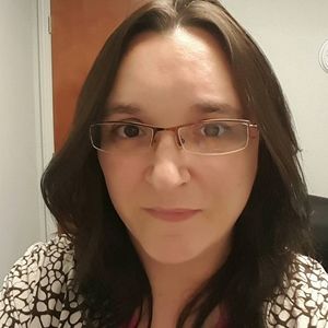 Meet your Posher, Carrie