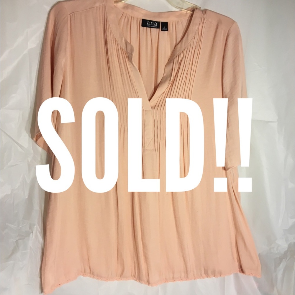 A.N.A pale peach flowy v-neck top