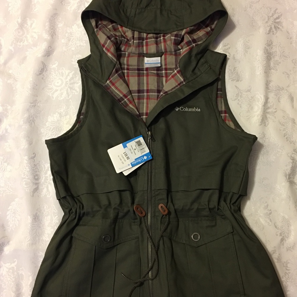 Brand New Columbia vest