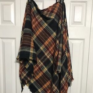 NWOT Plaid Scarf