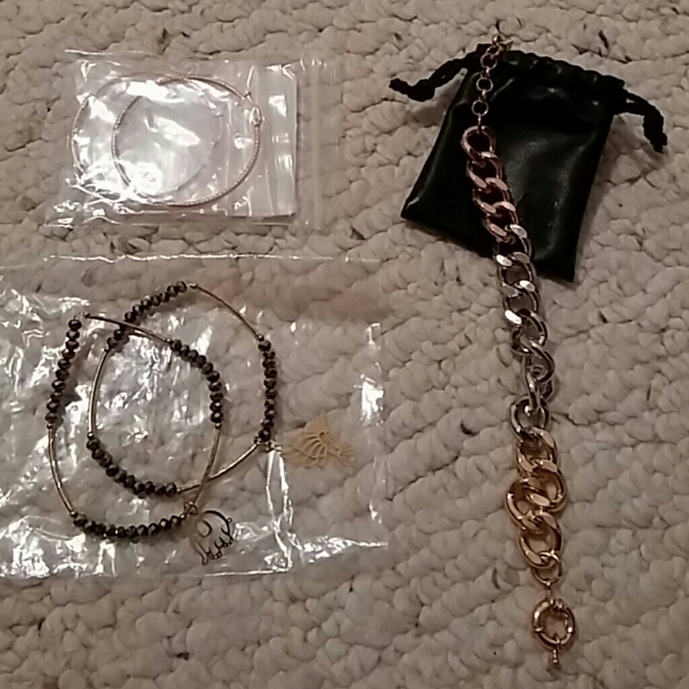 NWT Jewelry bundle