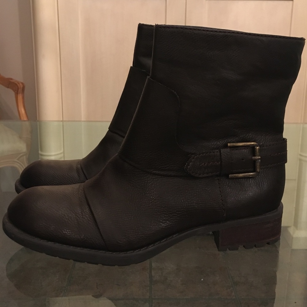 Franco Sarto L-pendant boots 6.5M