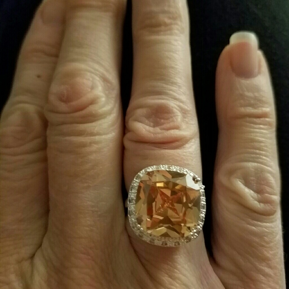 Ring Natural Morganite main stone. Zircon accents.