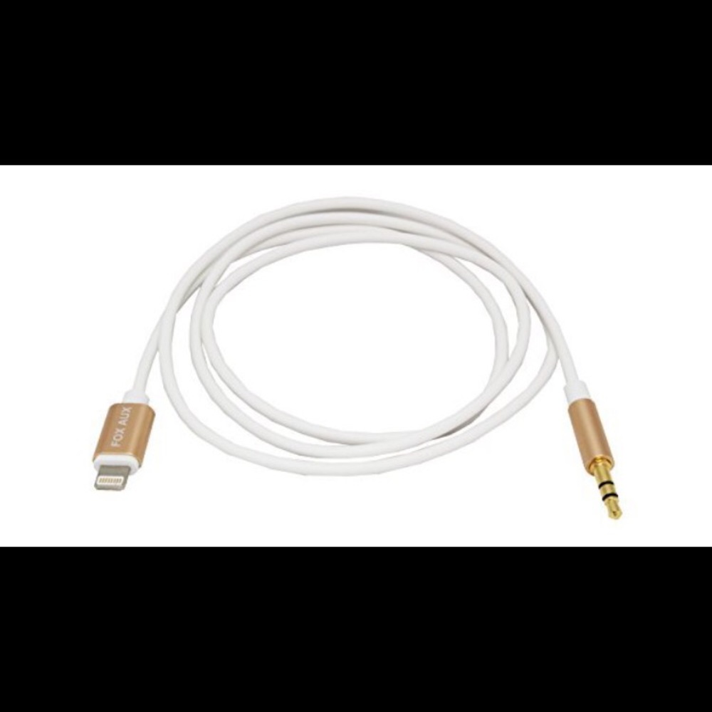 Fox Aux Lightning to 3.5mm Male Auxiliary