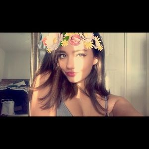 Meet your Posher, Gabriela