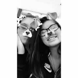 Meet your Posher, Carrie