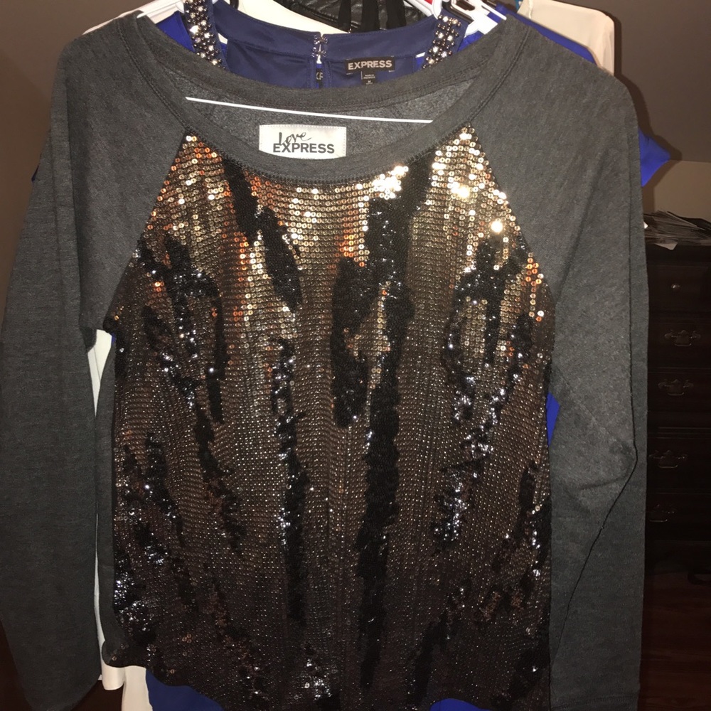 Express sequence sweater