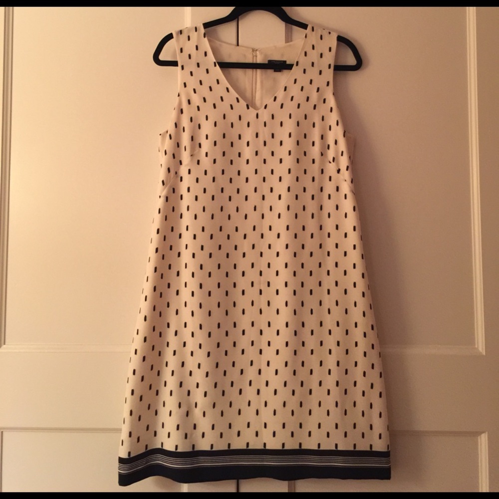 Ann Taylor Petite sleeveless dress