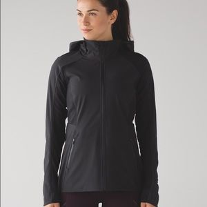 Lululemon sleet sprinter jacket, size 6