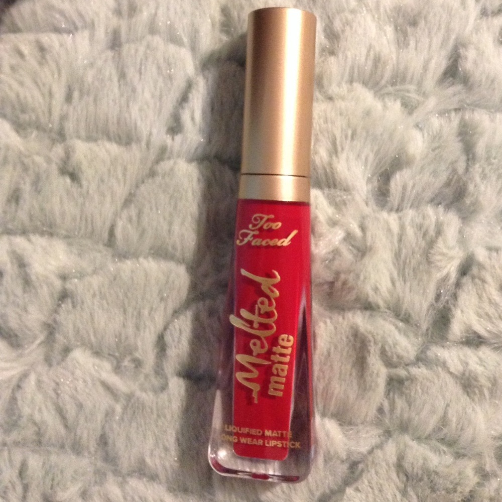 Too Faced travel size matte liquid lipstick