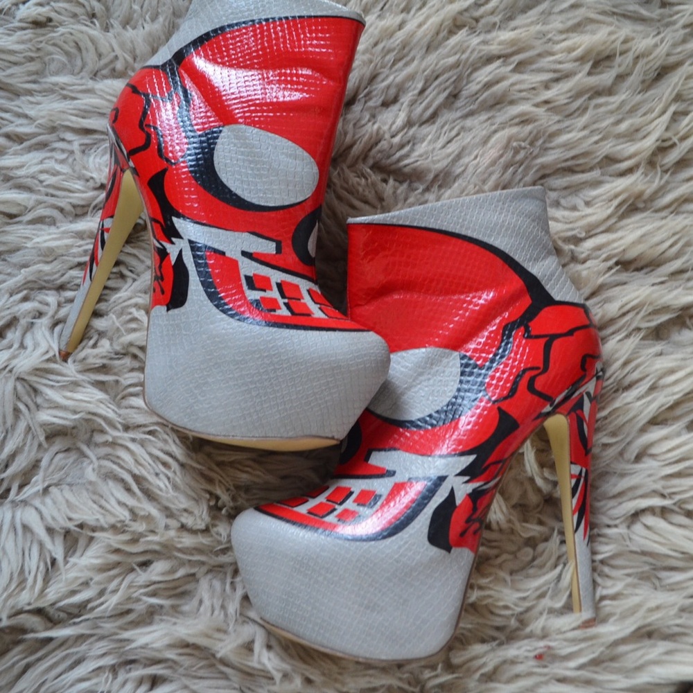 Skull Heels