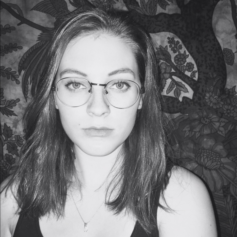 Meet your Posher, Alexandra