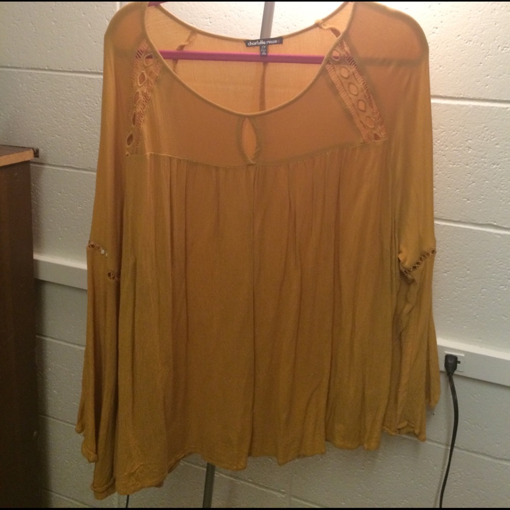 Bell sleeved plus top