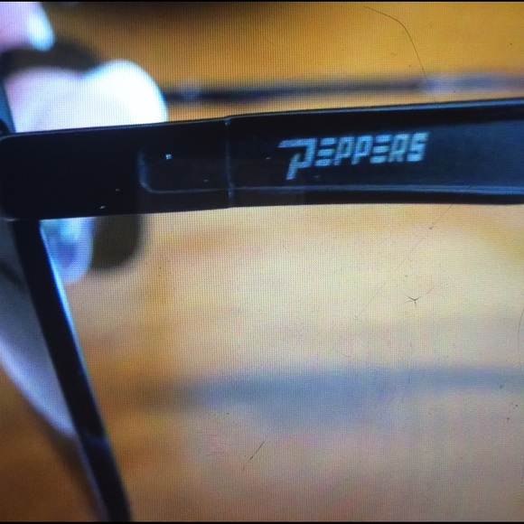 Peppers Spectrum Round Black Polarized Sunglasses main image 7