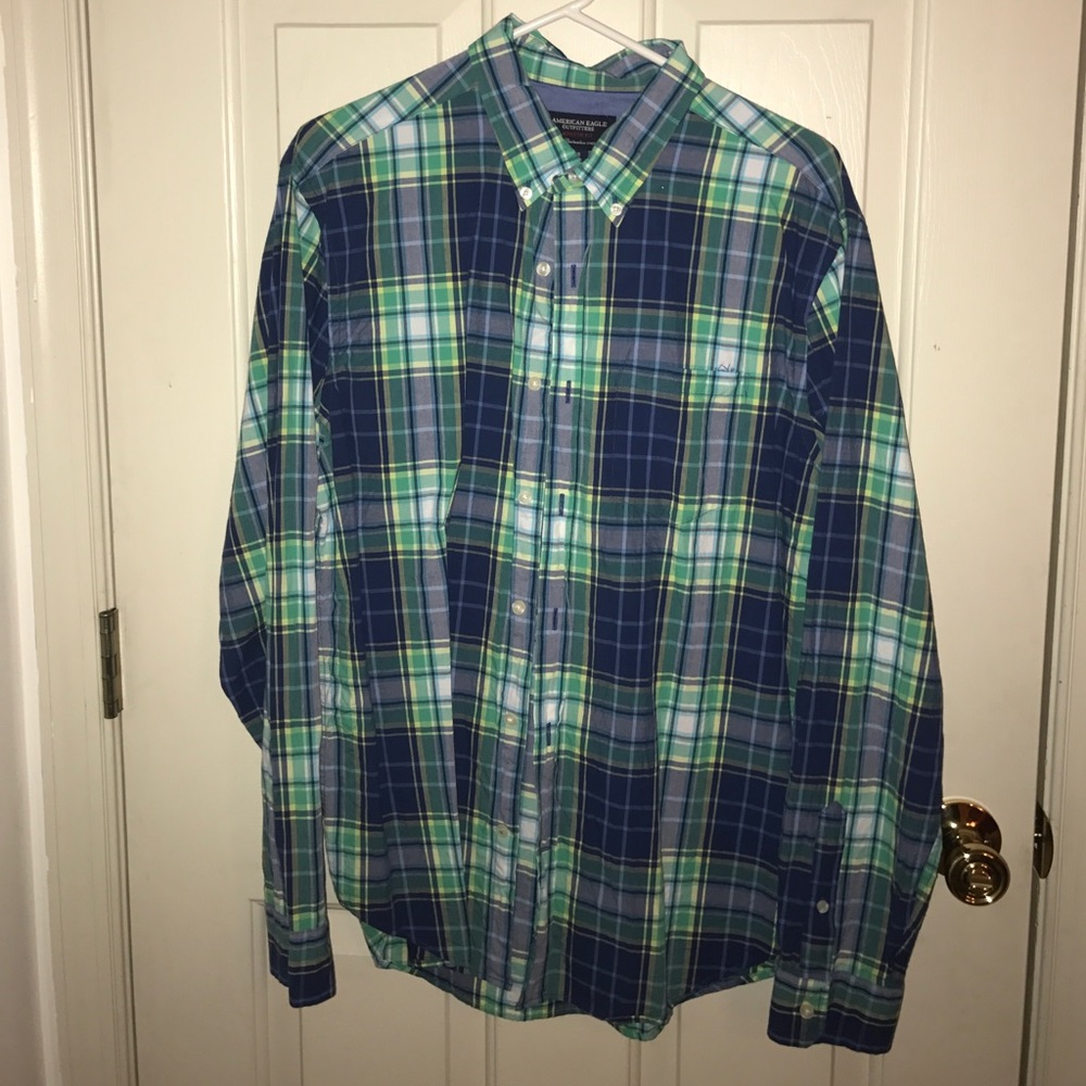 American Eagle Button Down