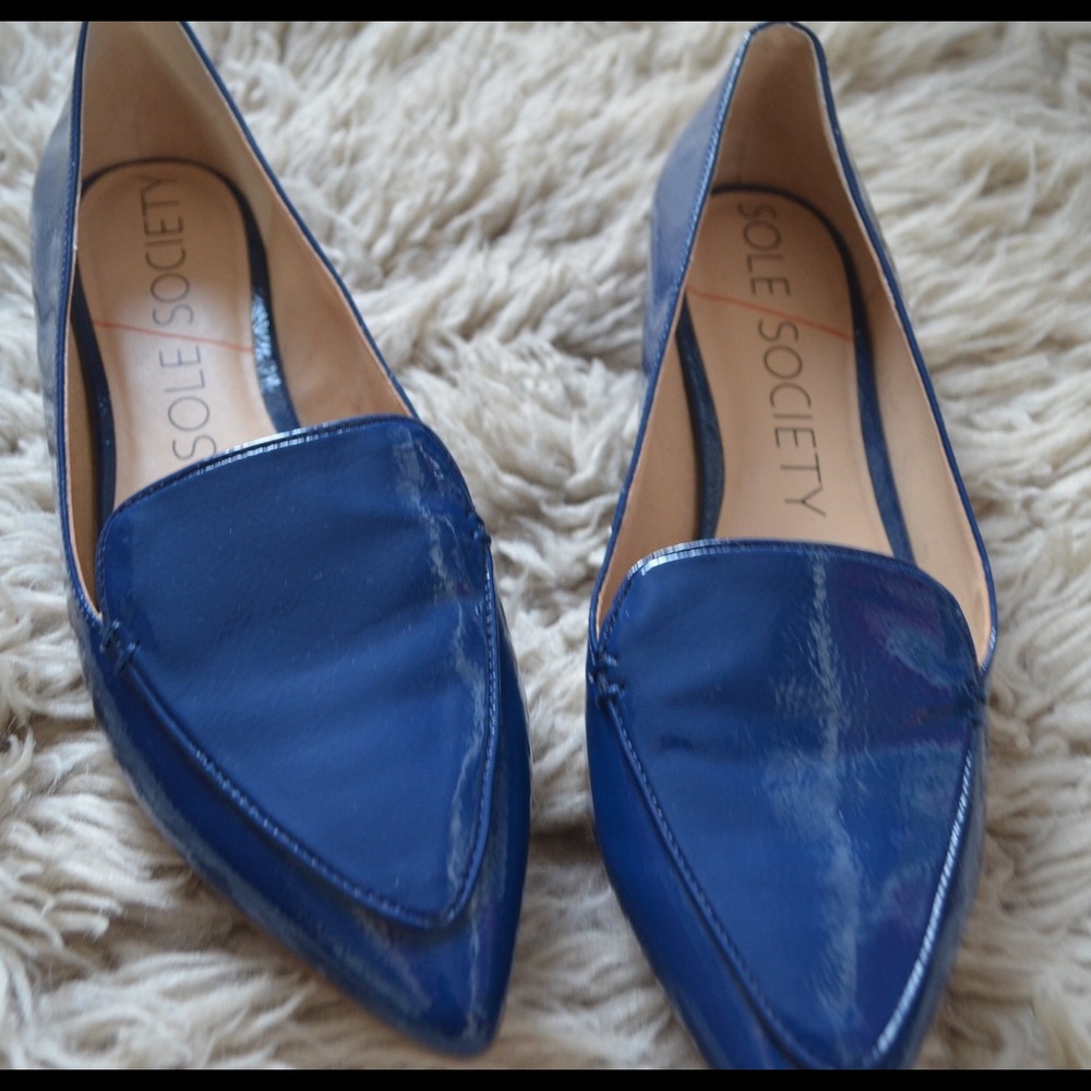 Blue Patent leather Pointed Flats Brand new