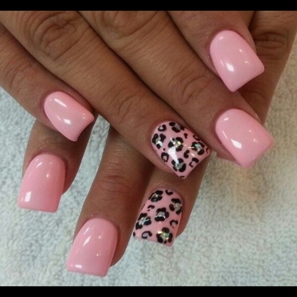 Pink Leopard Lady - Picture 4 of 4