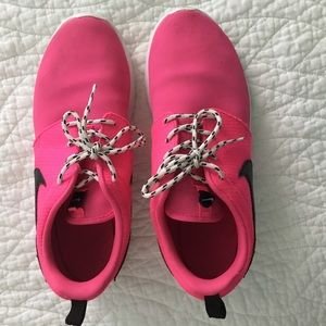 Nike Roshes