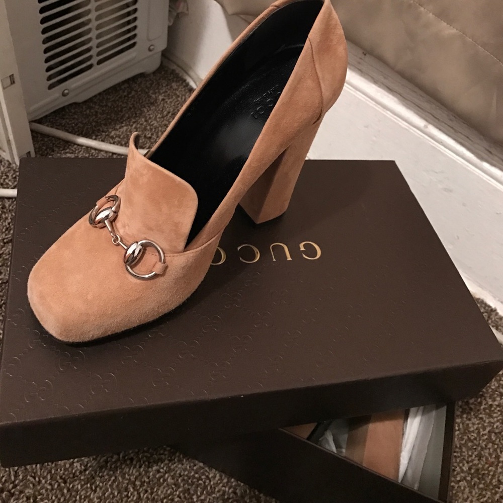 Gucci platform tan shoe