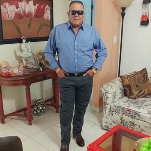 Meet your Posher, Noel