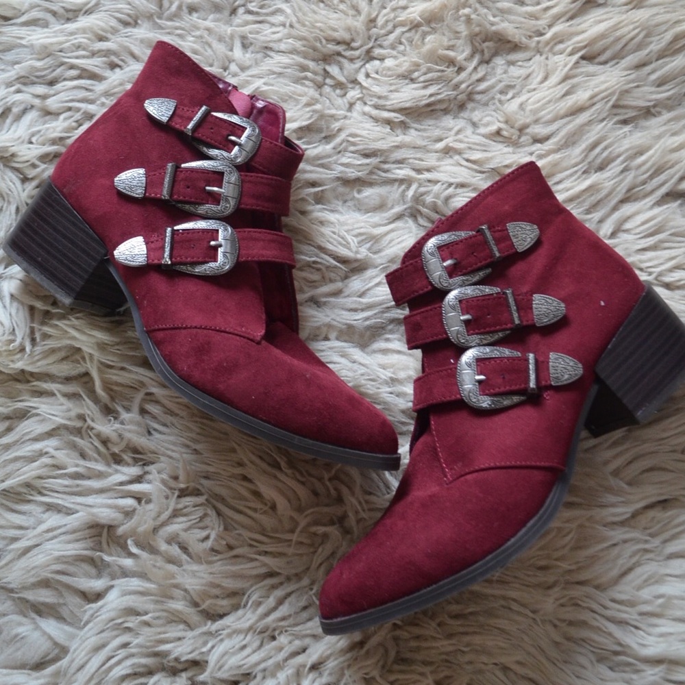 Worn twice Boho Oxblood Buckle booties