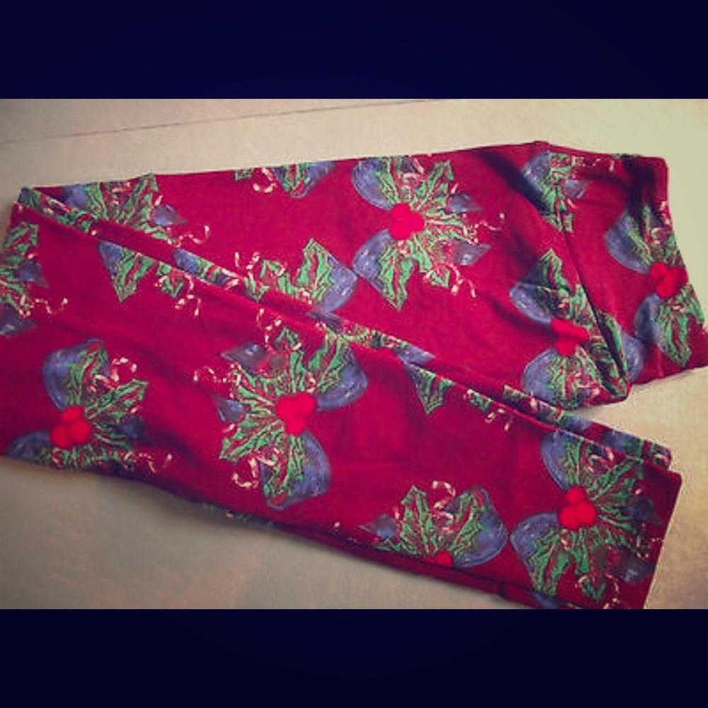 OS Lularoe Christmas Leggings
