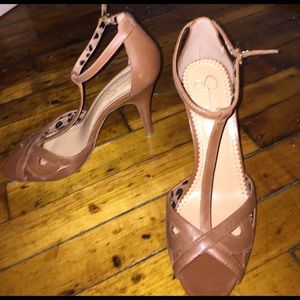 Jessica Simpson Nude Pumps