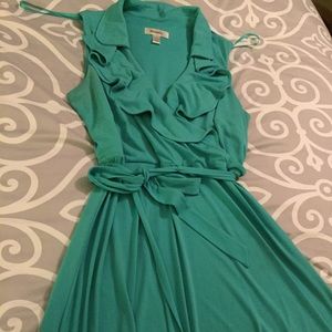 Dress barn flowing pretty sleeveless dress size 12