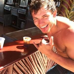 Meet your Posher, Tyler