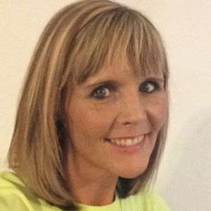 Meet your Posher, Dana