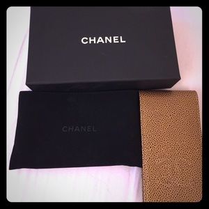 Chanel iPhone4 phone case