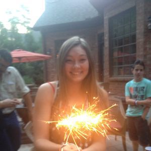 Meet your Posher, Elizabeth