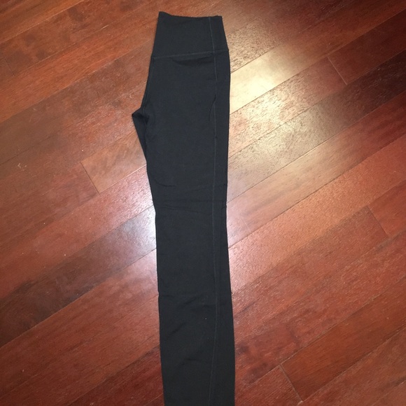 Nike dri fit black leggings - Picture 2 of 3