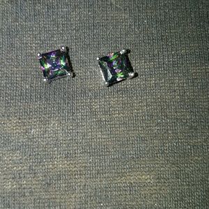 SOLD- 18KP Mystic Fire Topaz Studs