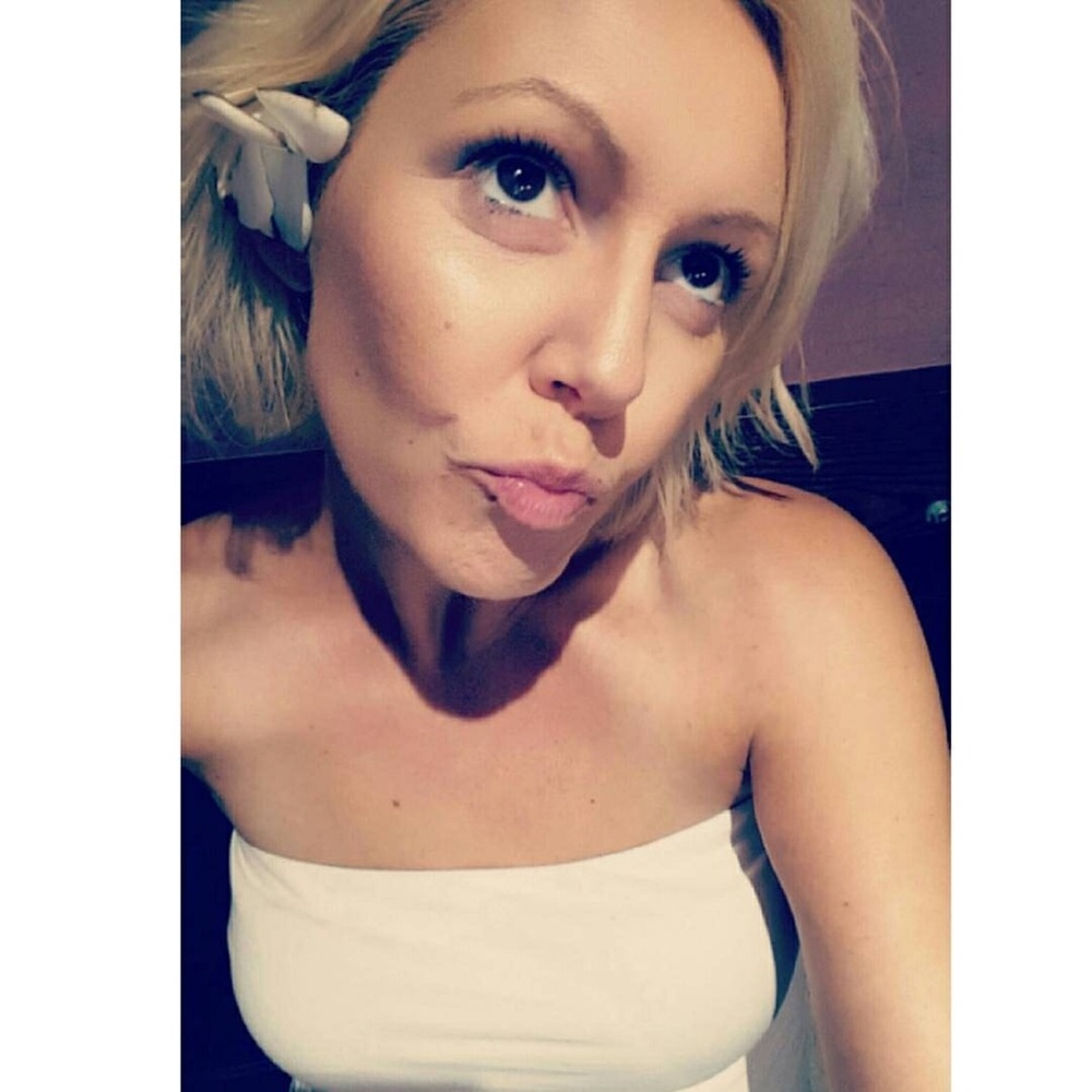 Meet your Posher, Amanda