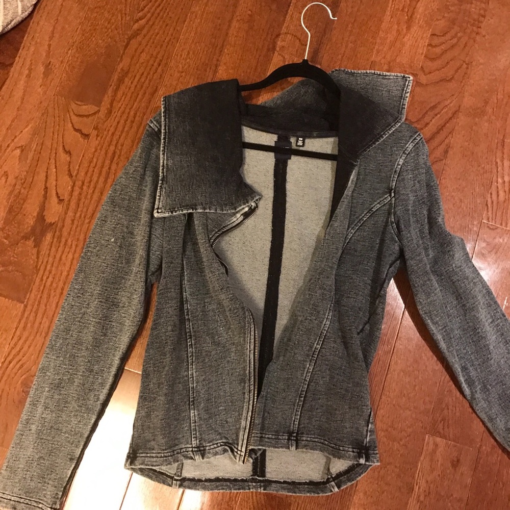 Zip up