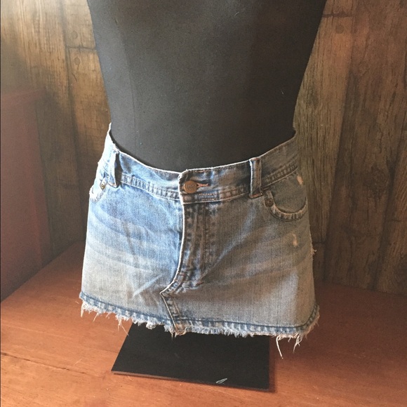 Hollister Dresses & Skirts - •Mini skirt