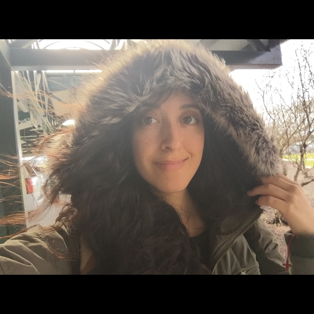 Meet your Posher, Arielle