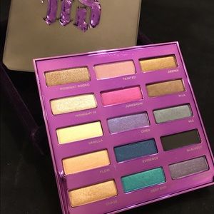 Urban Decay 15th Anniversary Palette LE BNIB