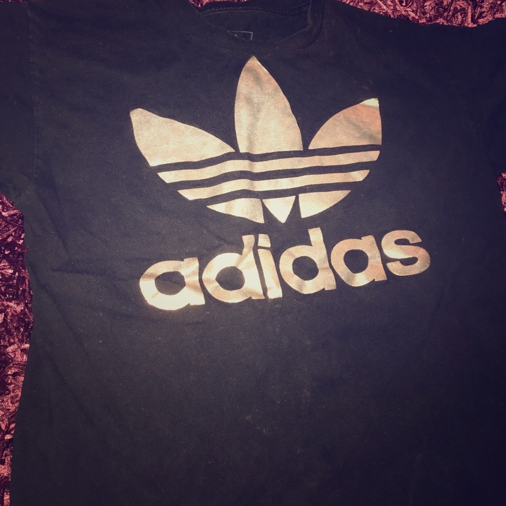 Adidas T-shirt