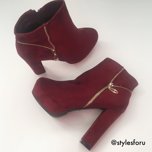 Refresh Shoes - NWT. Wine red gold zipper heeled booties