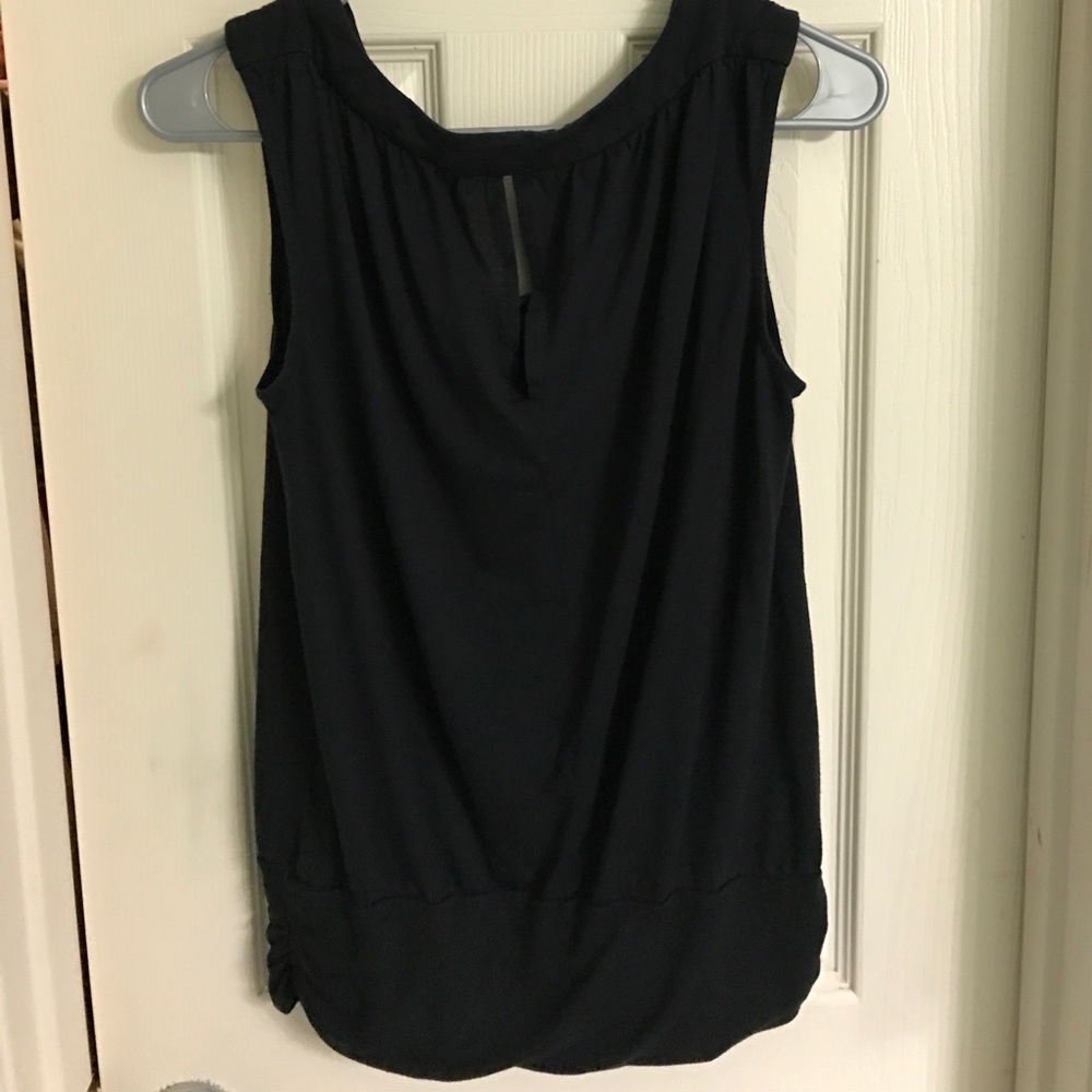 Express Top Medium - Picture 3 of 3