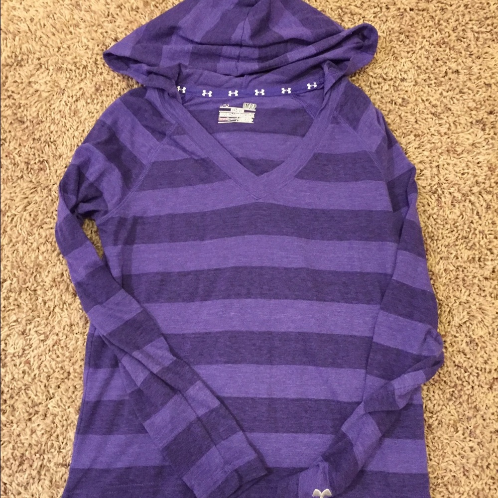 Under Armour long sleeve tee