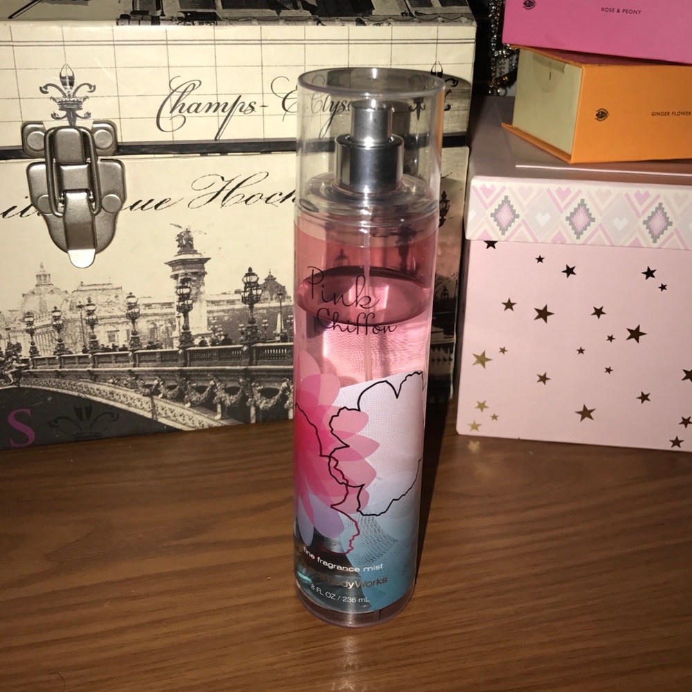 Pink Chiffon Body Spray